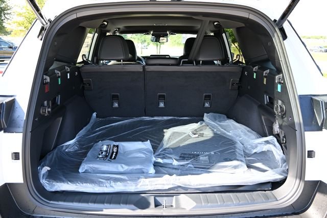 New 2026 White Subaru Premium image 13