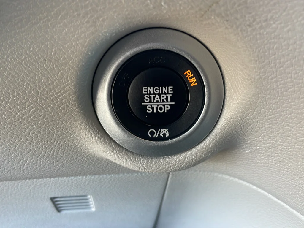 Used 2024 Silver Chrysler Touring L image 13