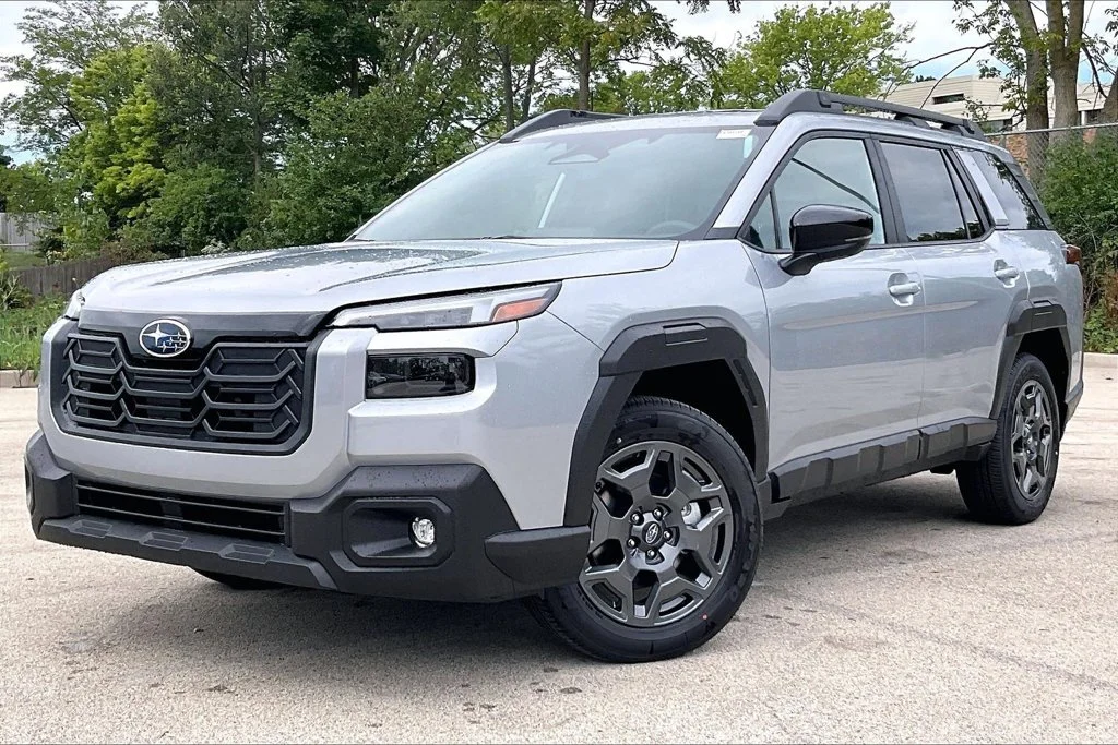 New 2026 ICE SILVER METALLIC Subaru Premium image 2