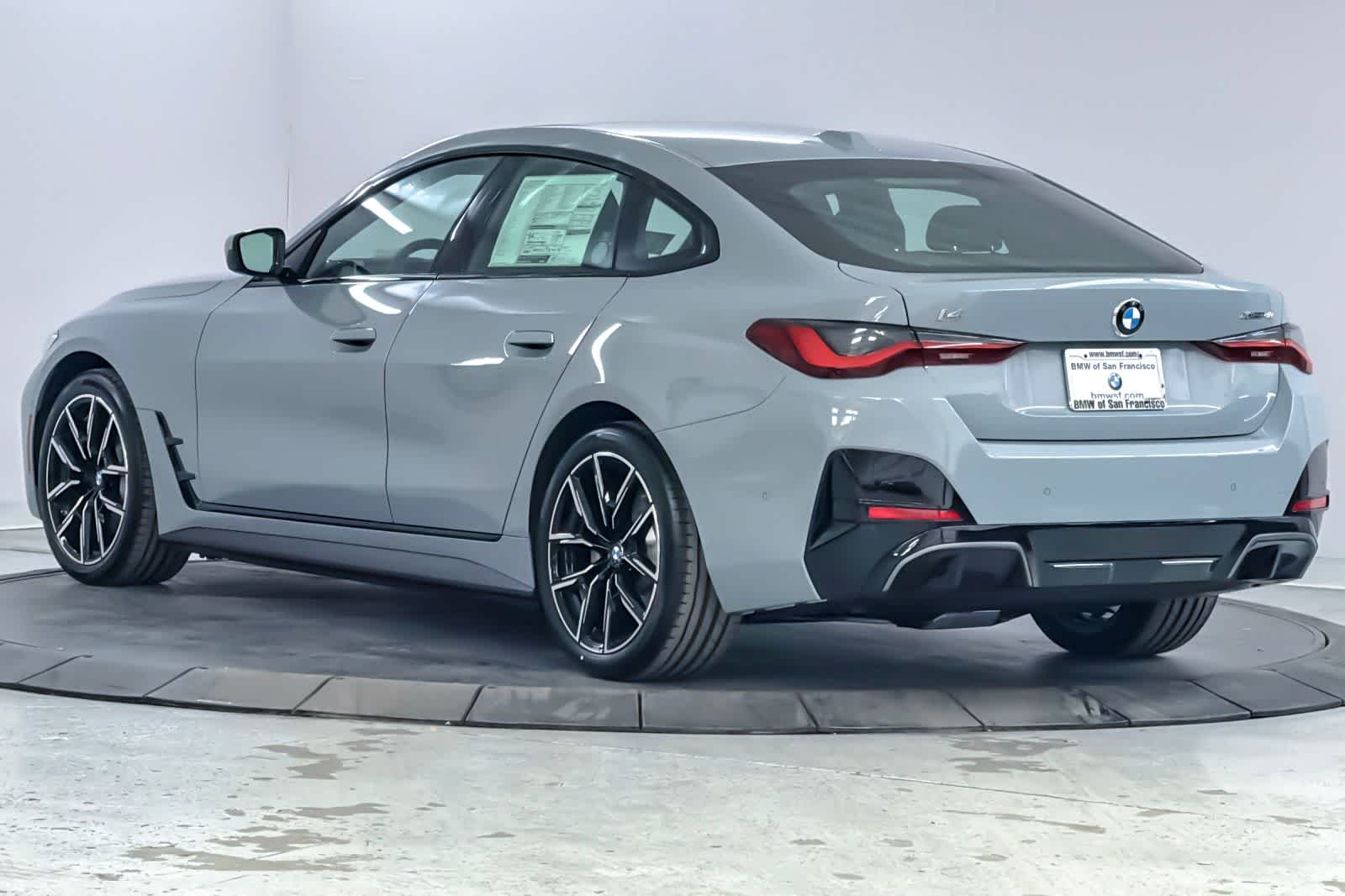 New 2026 Brooklyn Grey Metallic BMW xDrive40 image 6