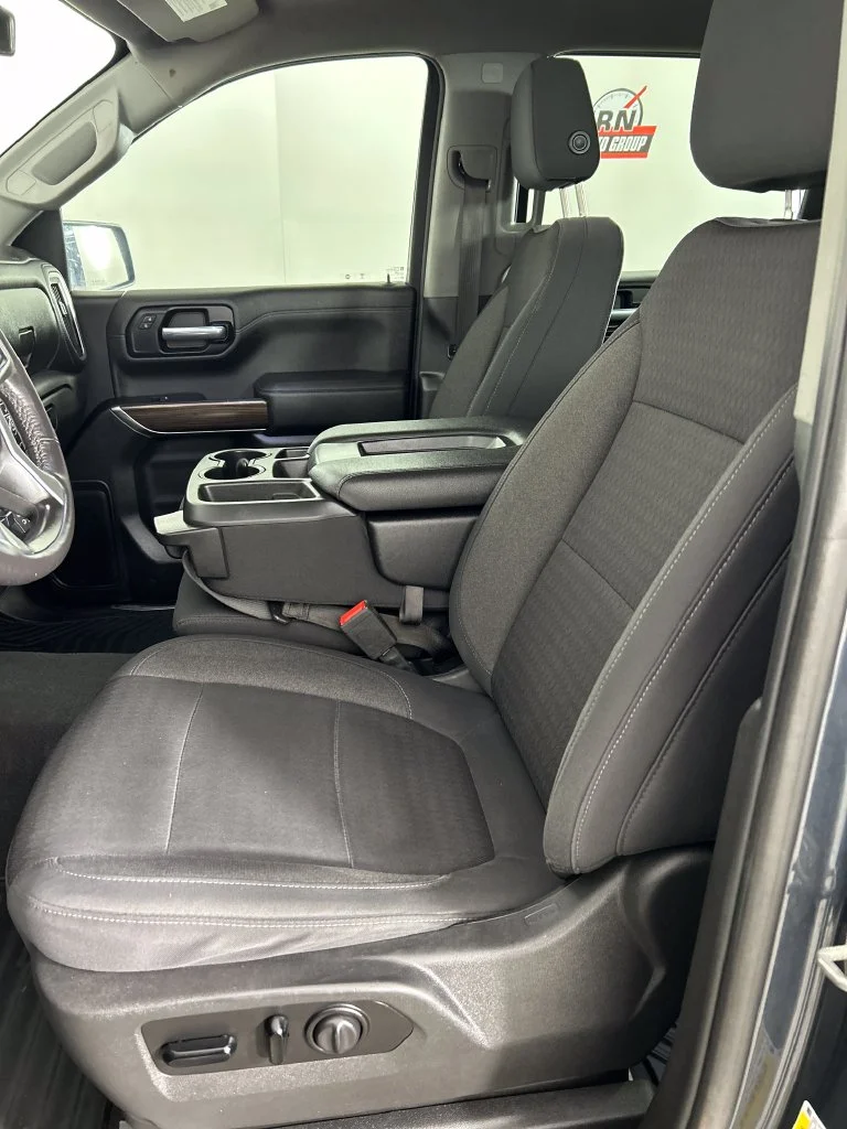 Used 2021 Gray Chevrolet LT image 13