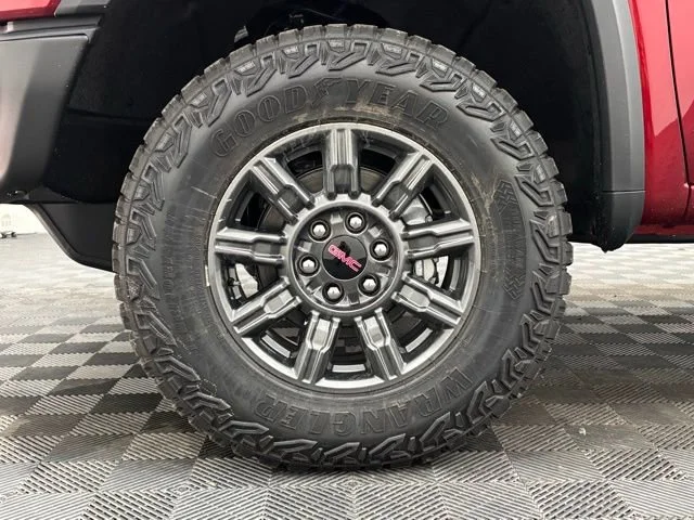 2026 GMC Sierra 1500 AT4X - Photo 18