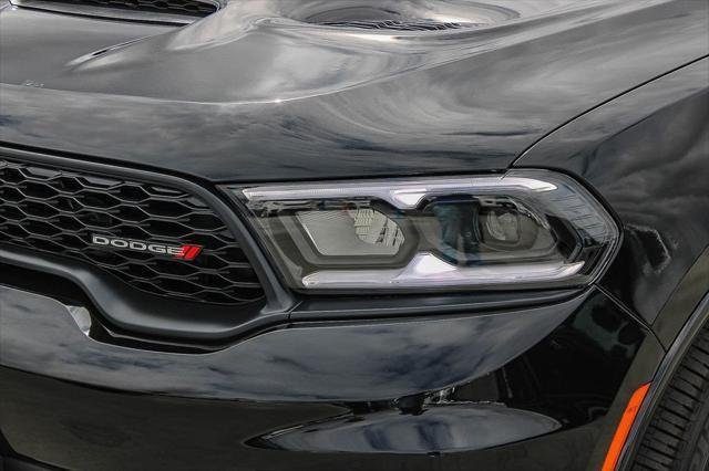 New 2026 Diamond Black Clear-Coat Exterior Paint Dodge GT PLUS image 5