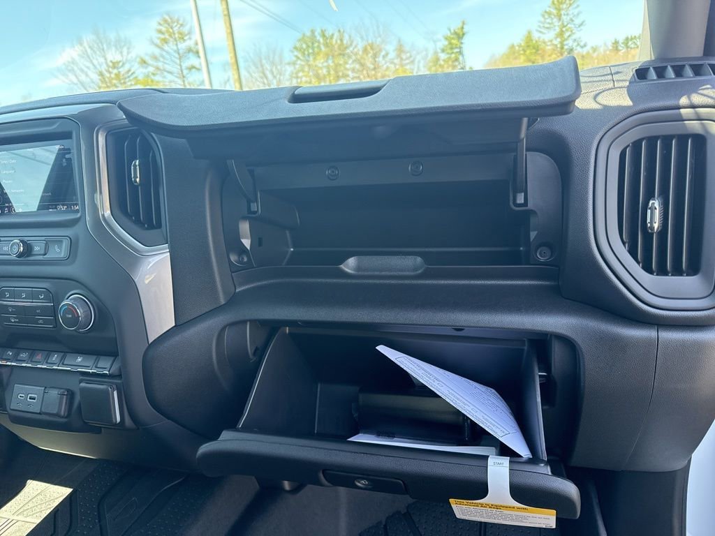 2026 Chevrolet Silverado 2500 HD Custom - Photo 41