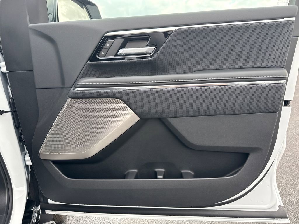 2025 GMC Sierra EV Denali - Photo 41