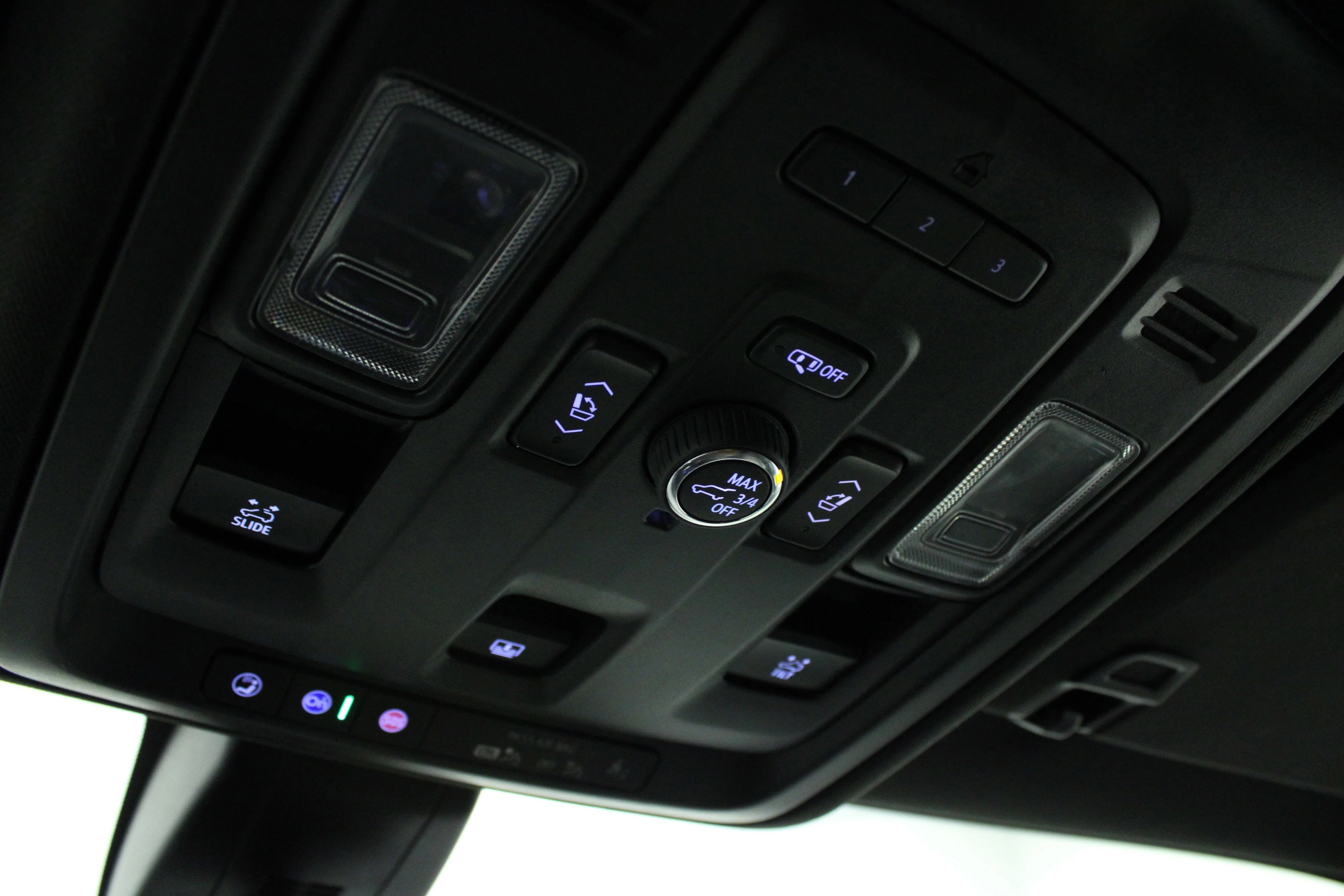 Used 2022 Midnight Blue Metallic GMC Denali image 25