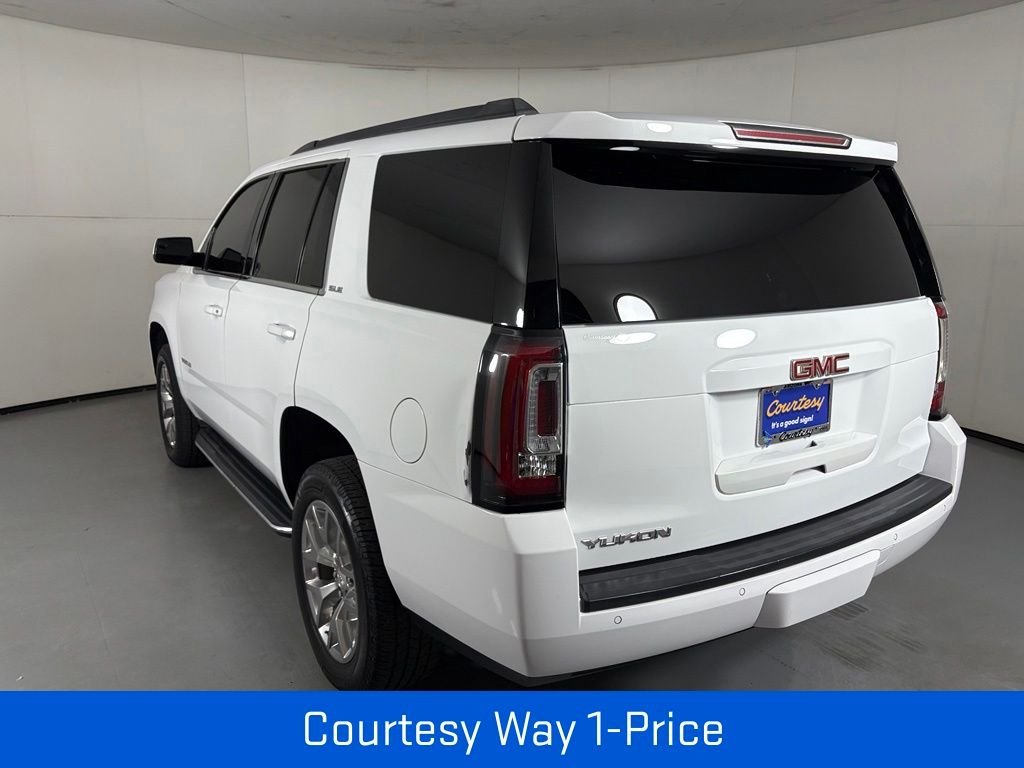Used 2019 White GMC SLE image 9