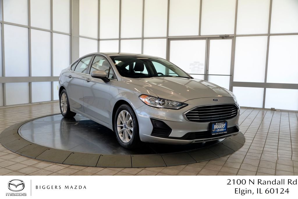 2020 Ford Fusion SE