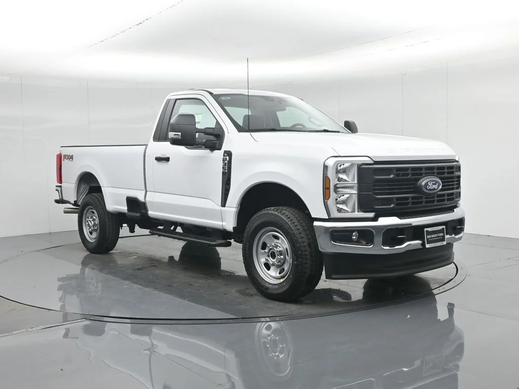New 2026 Oxford White Ford XL image 51