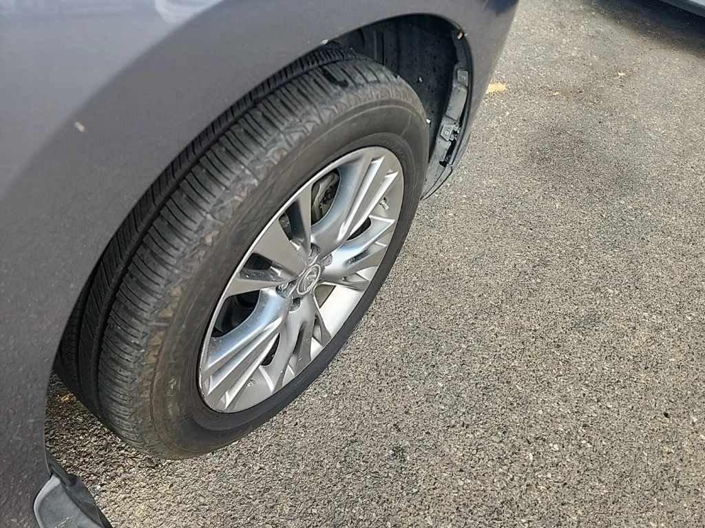 Used 2013 Gray Lexus 450h image 15