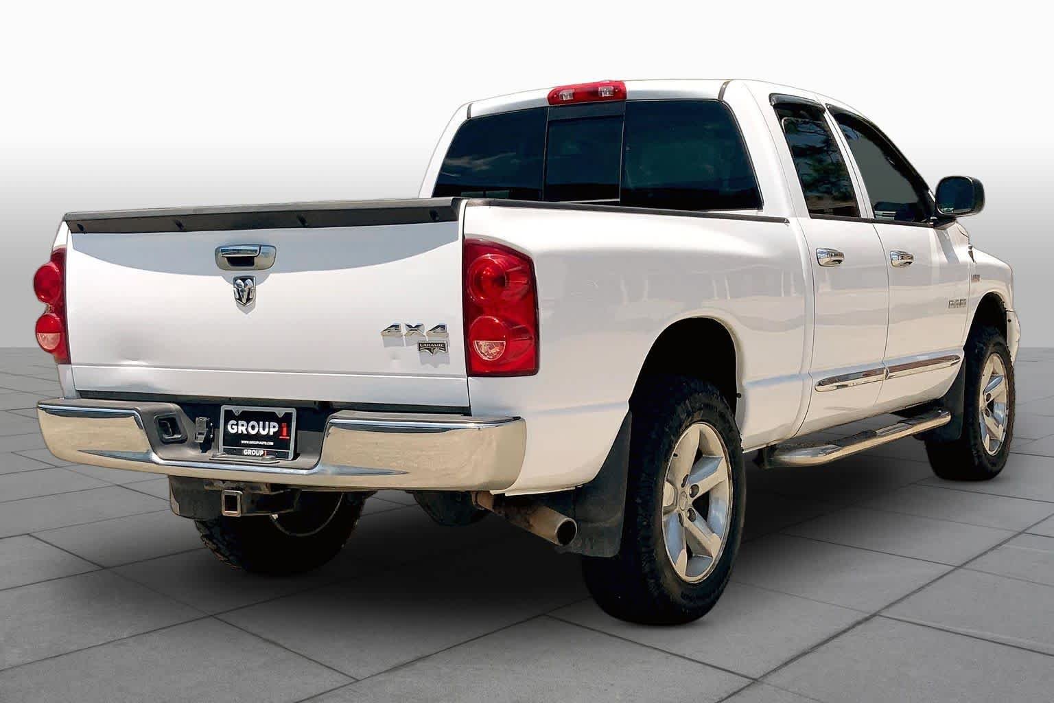 Used 2008 Bright White Dodge Laramie image 12