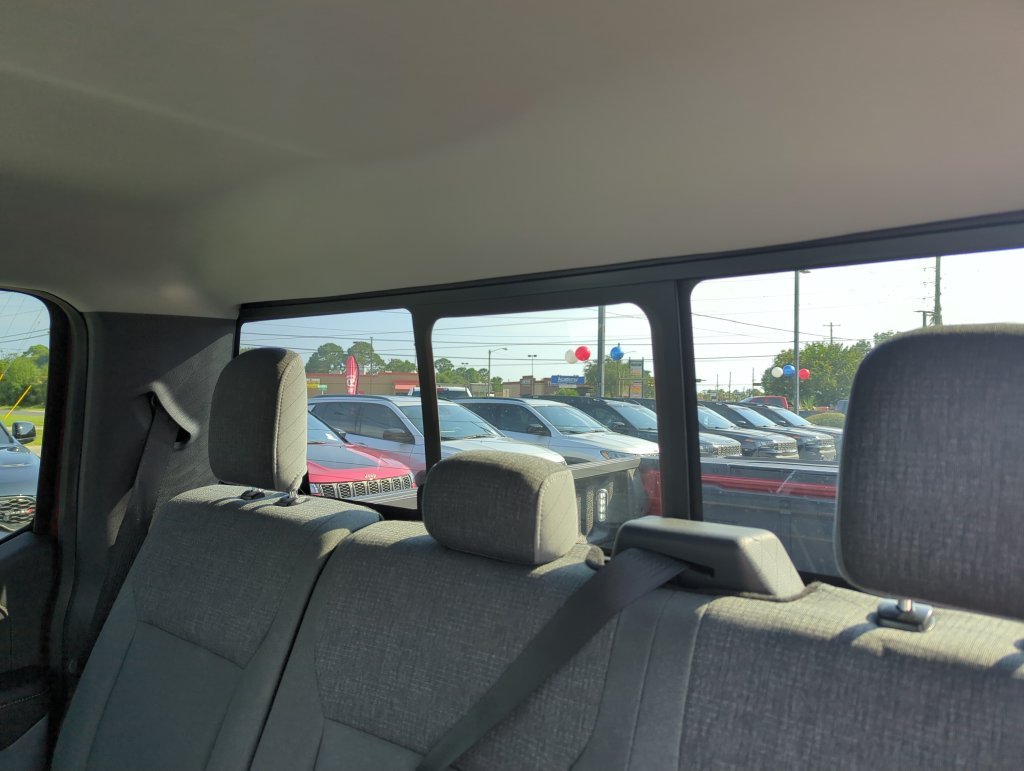 Used 2024 Red Ford XLT image 29