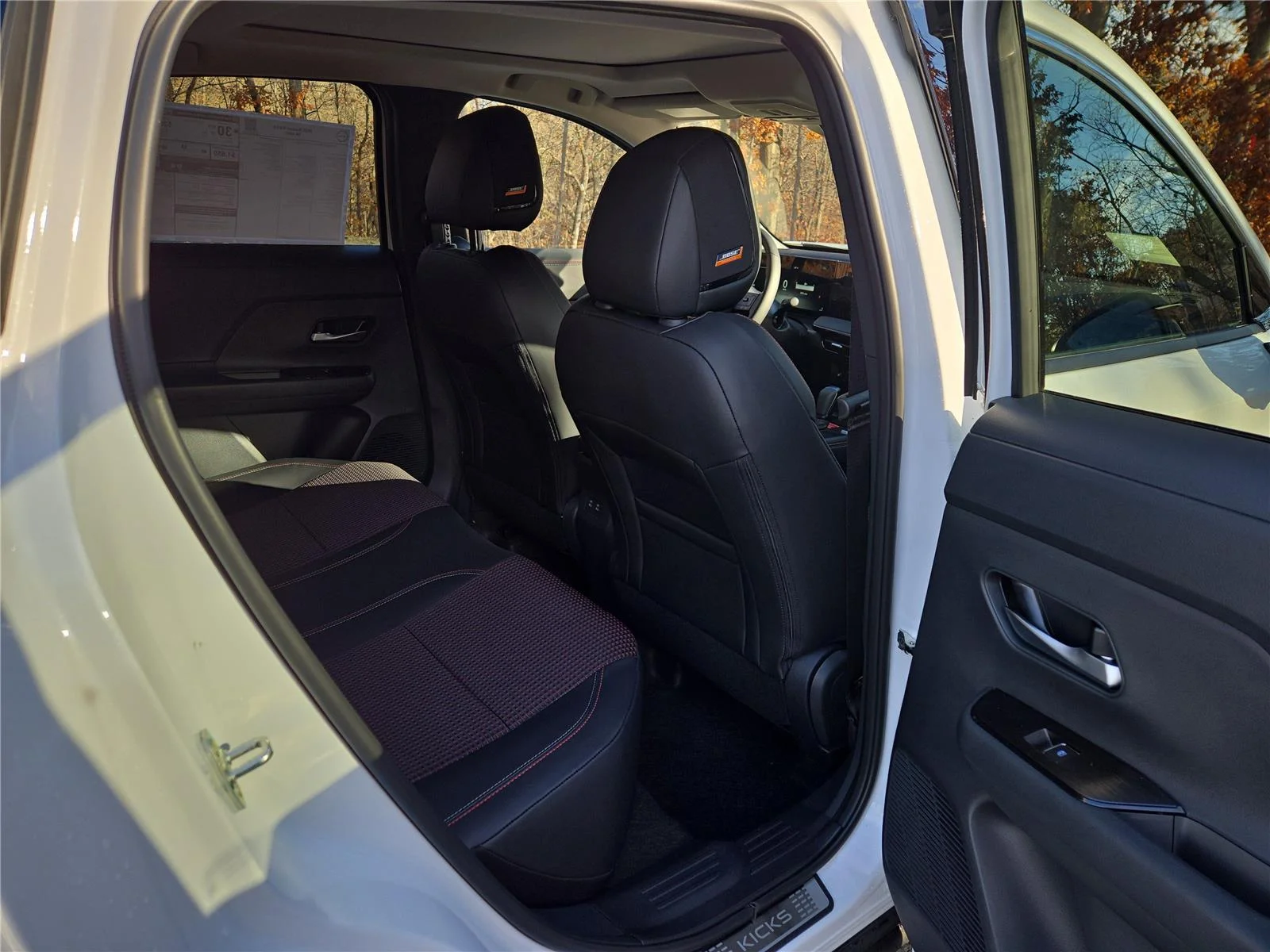 New 2026 Aspen White Tricoat Nissan SR image 17