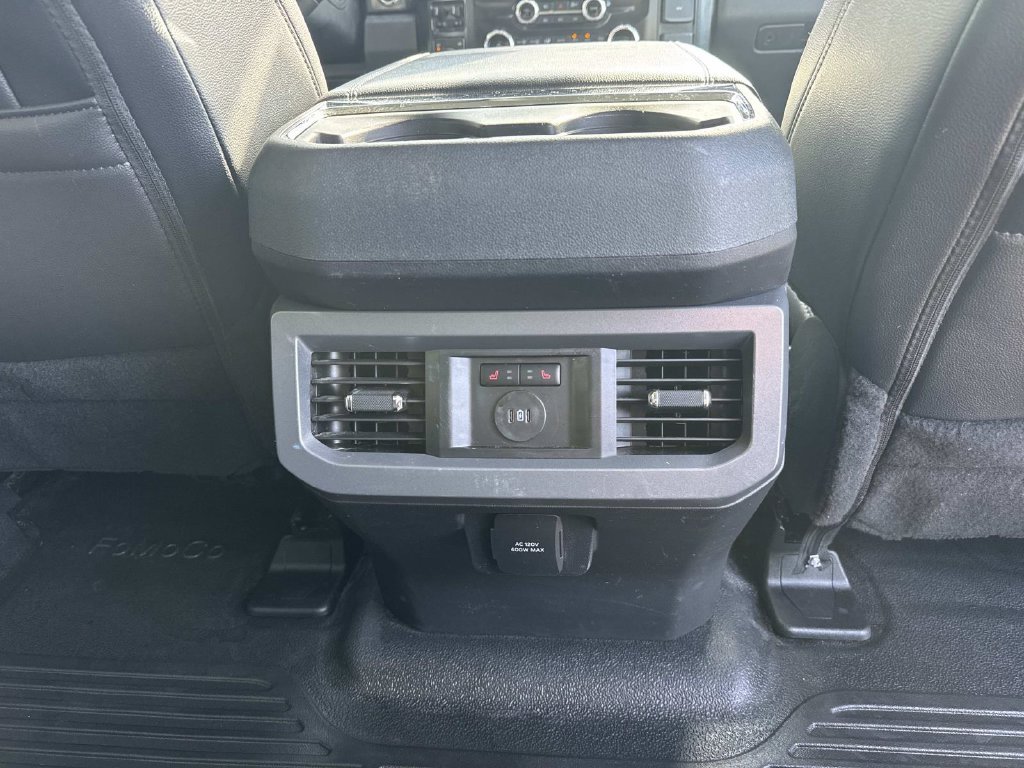 Used 2025 Gray Ford Lariat image 22