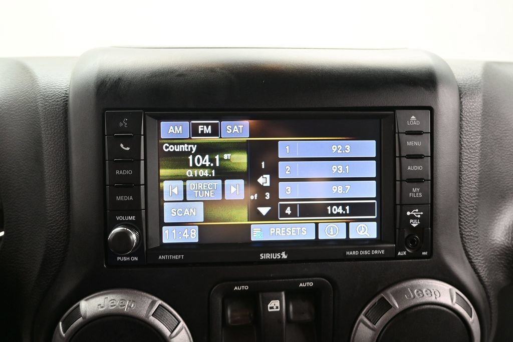 Used 2017 Silver Jeep Sport image 16