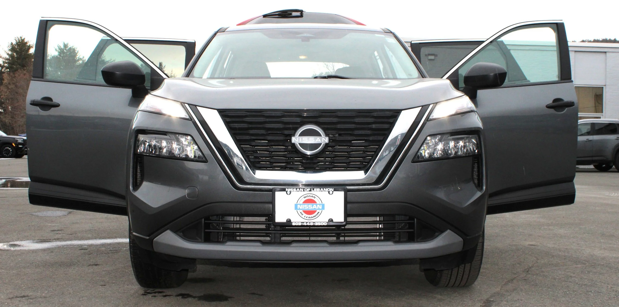 Used 2023 Gun Metallic Nissan S image 6