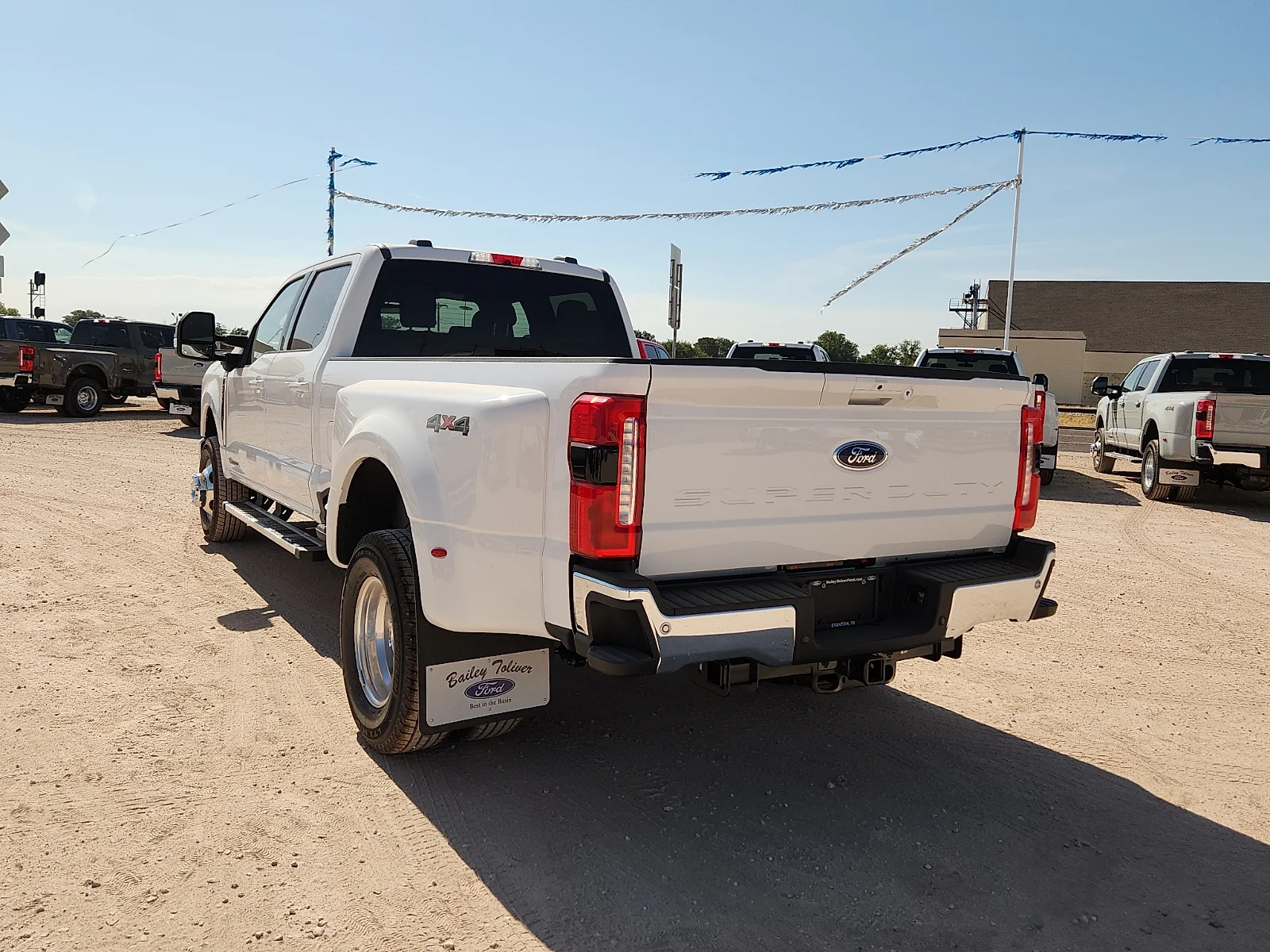 New 2026 Oxford White Ford Lariat image 5