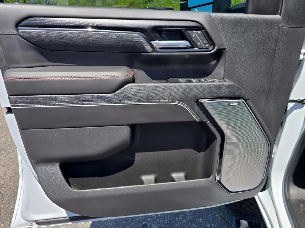 New 2026 White GMC AT4X image 36