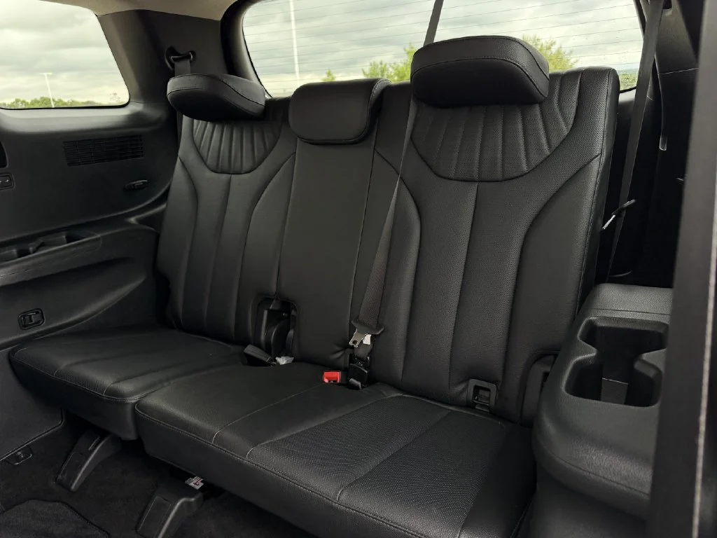 Used 2023 White Hyundai Limited image 27