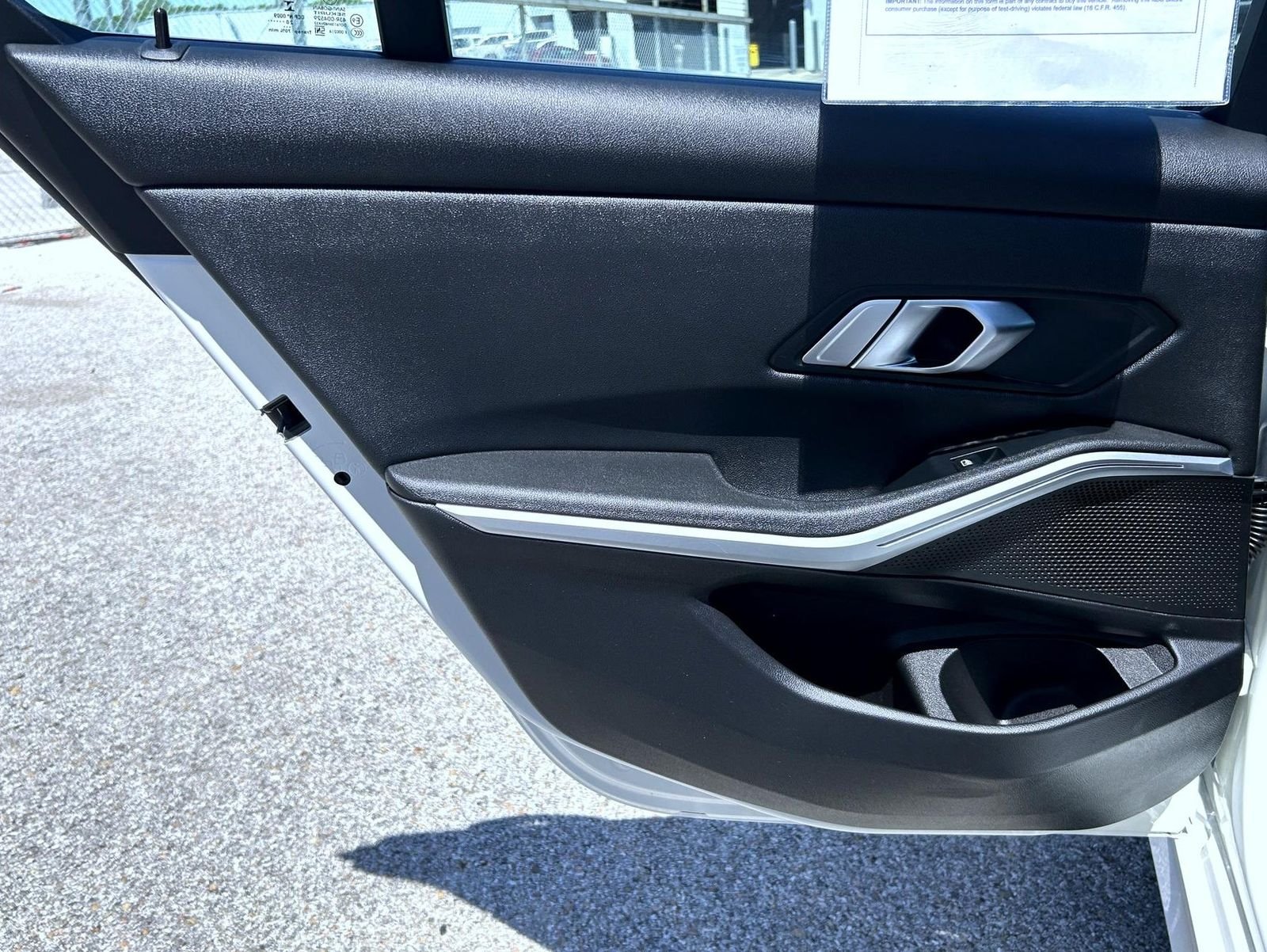 2021 BMW 3 Series 330i - Photo 18