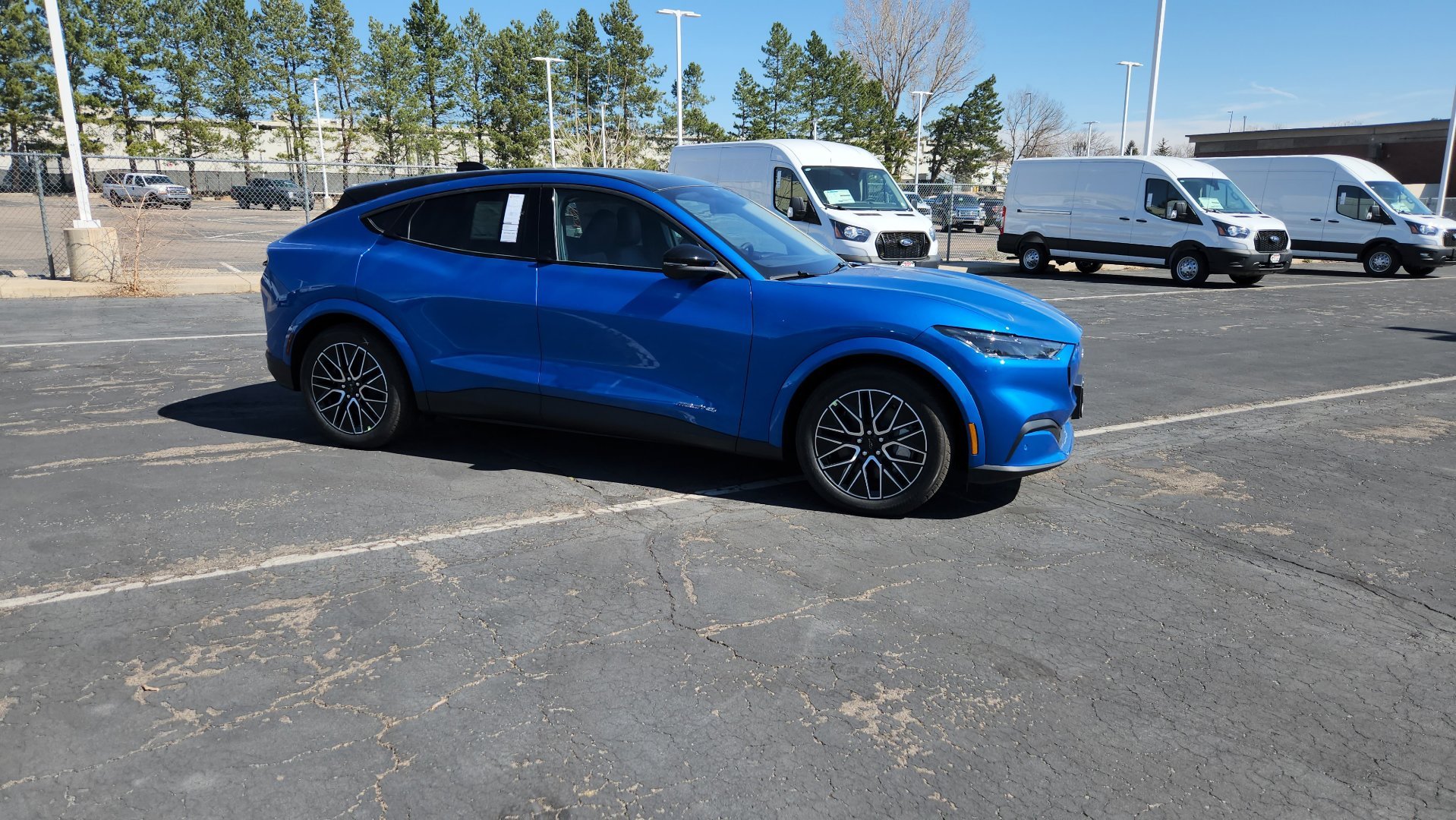 New 2026 Velocity Blue Metallic Ford Premium image 19