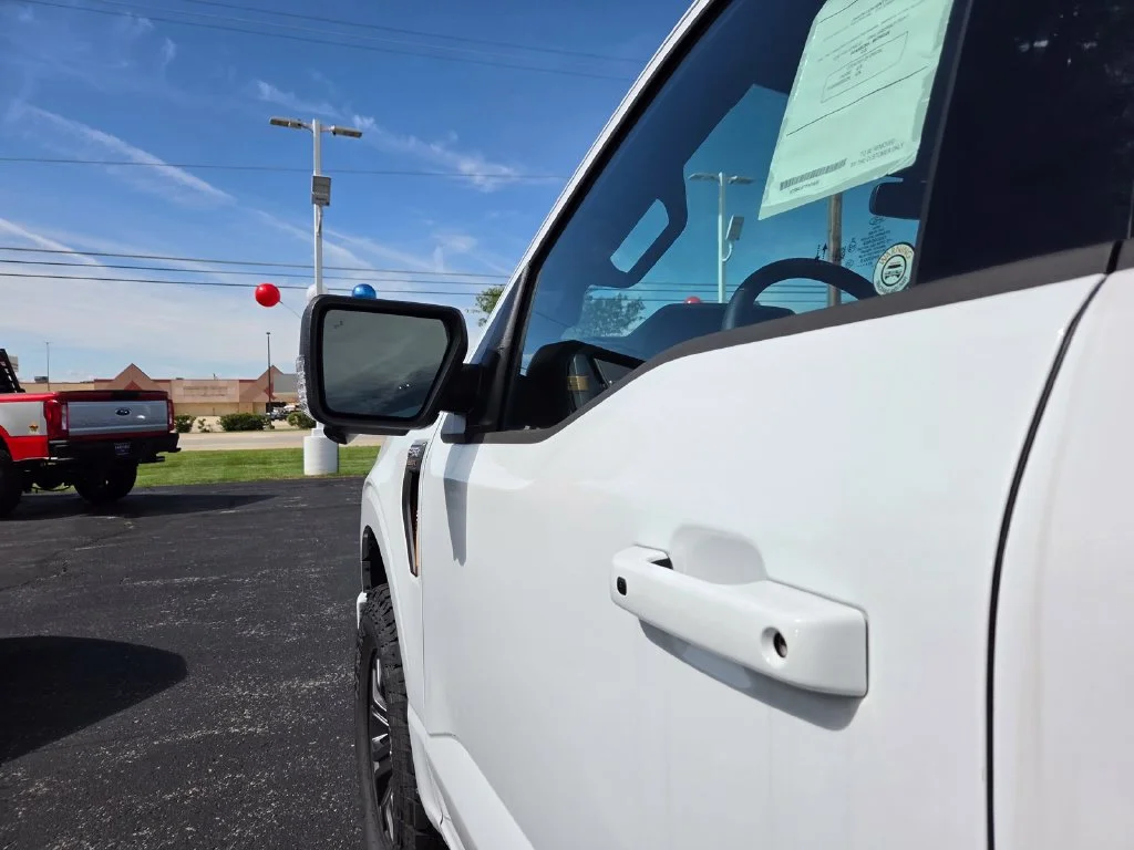 New 2026 Oxford White Ford Tremor® image 25