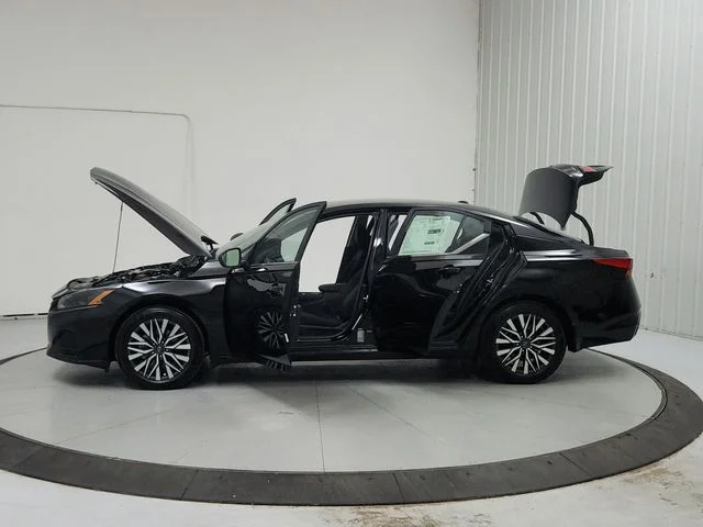 New 2026 Black Nissan 2.5 SV image 12