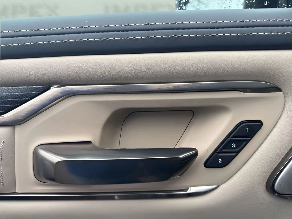 Used 2020  Ram Limited image 12