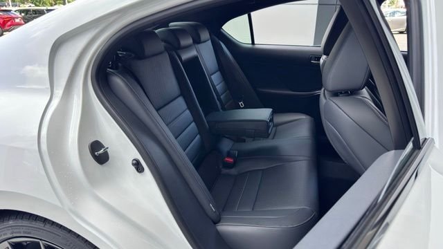 2026 Lexus IS 350 F SPORT - Photo 9