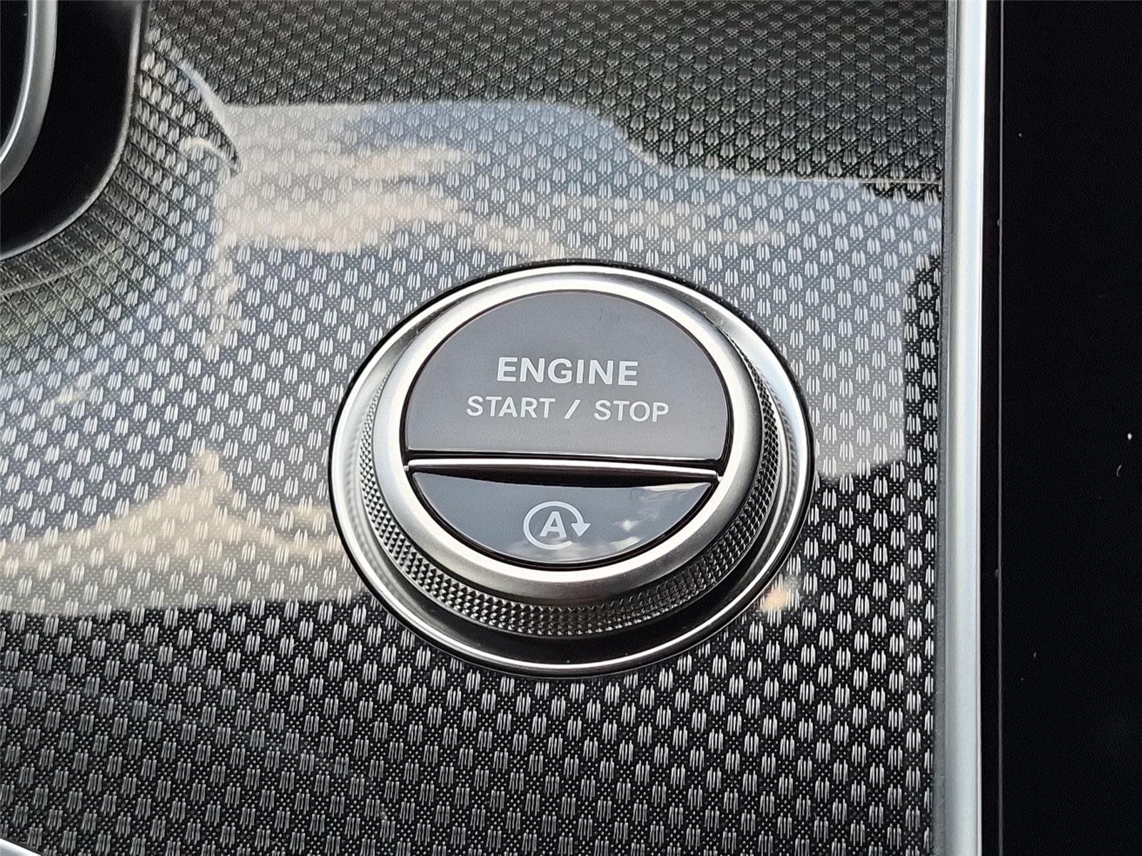 New 2026 Cirrus Silver Metallic Mercedes-Benz C 300 image 31