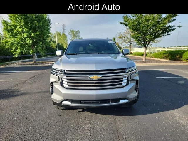 Used 2024 Gray Chevrolet High Country image 2