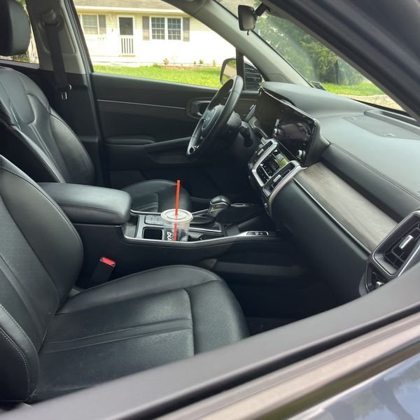 Used 2023 Silver Kia X-Line S image 9