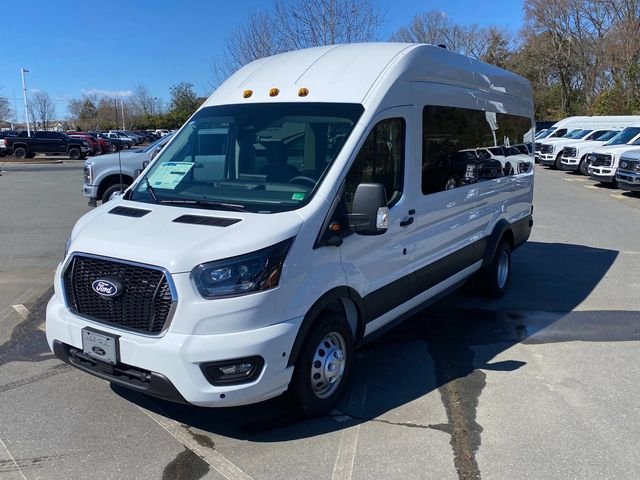New 2026 White Ford XLT image 3
