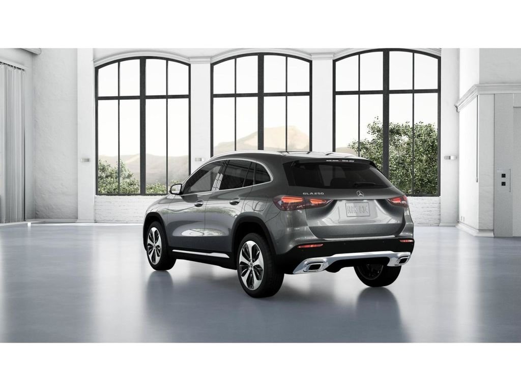 New 2026 Mountain Grey Metallic Mercedes-Benz GLA 250 image 28