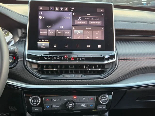 Used 2024 Black Jeep Trailhawk image 18