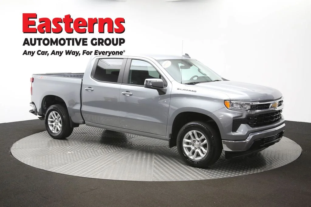 Used 2023 Gray Chevrolet LT image 50