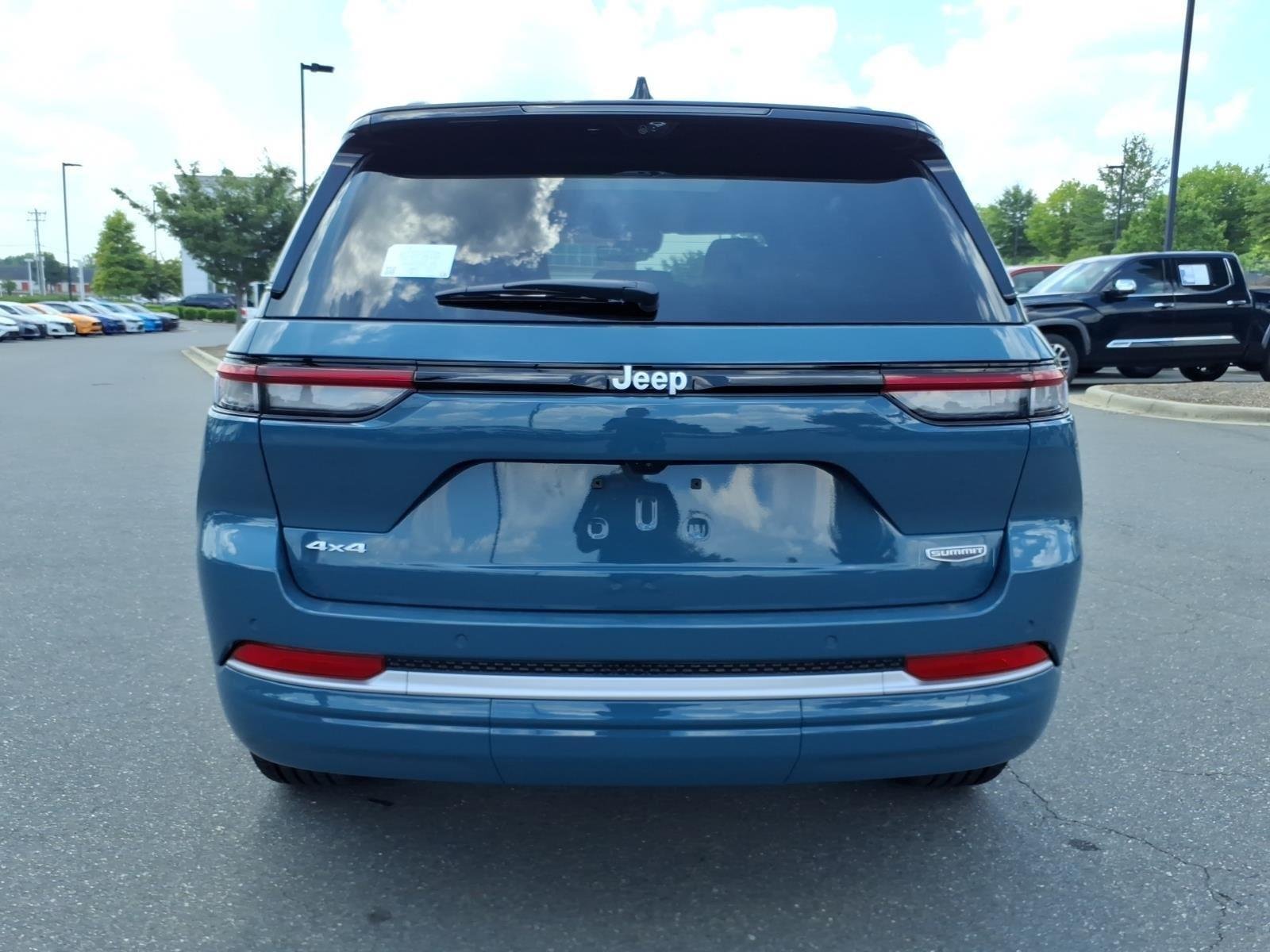 New 2026 Steel Blue Exterior Paint Jeep Summit image 18