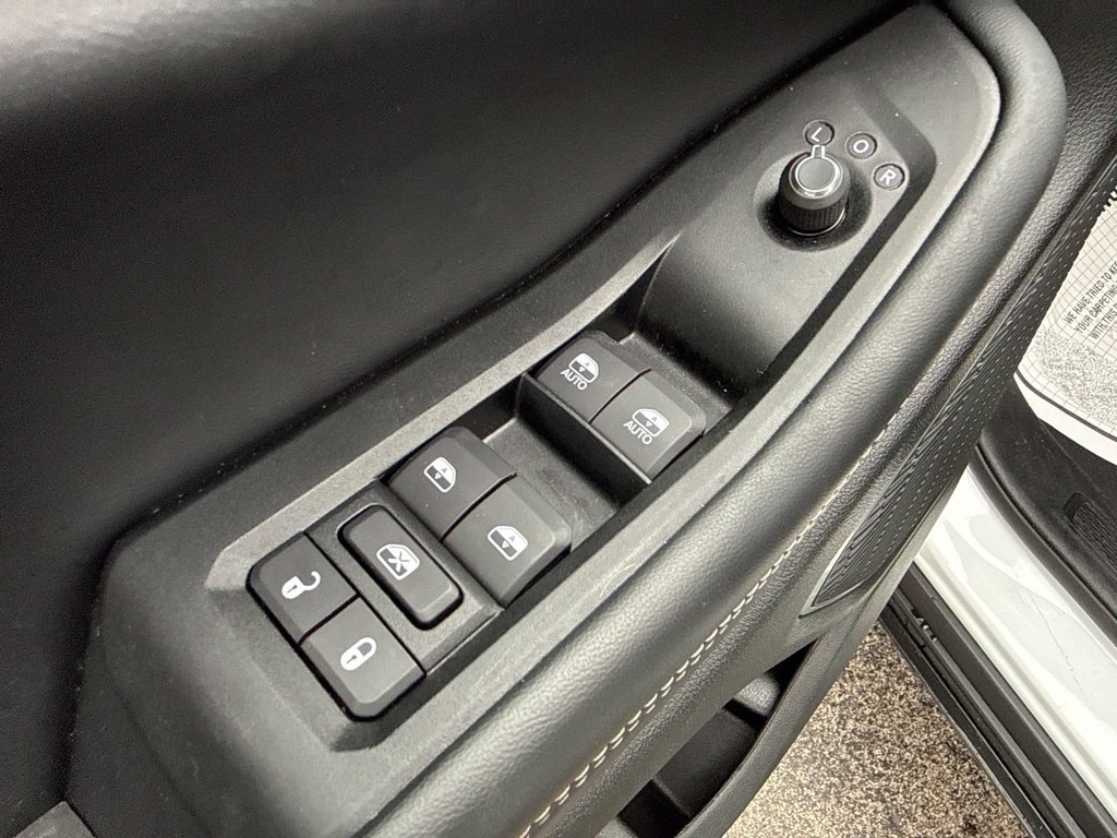 Used 2026 White Jeep Limited image 22