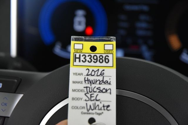 New 2026 White Hyundai SEL Plus AWD image 42
