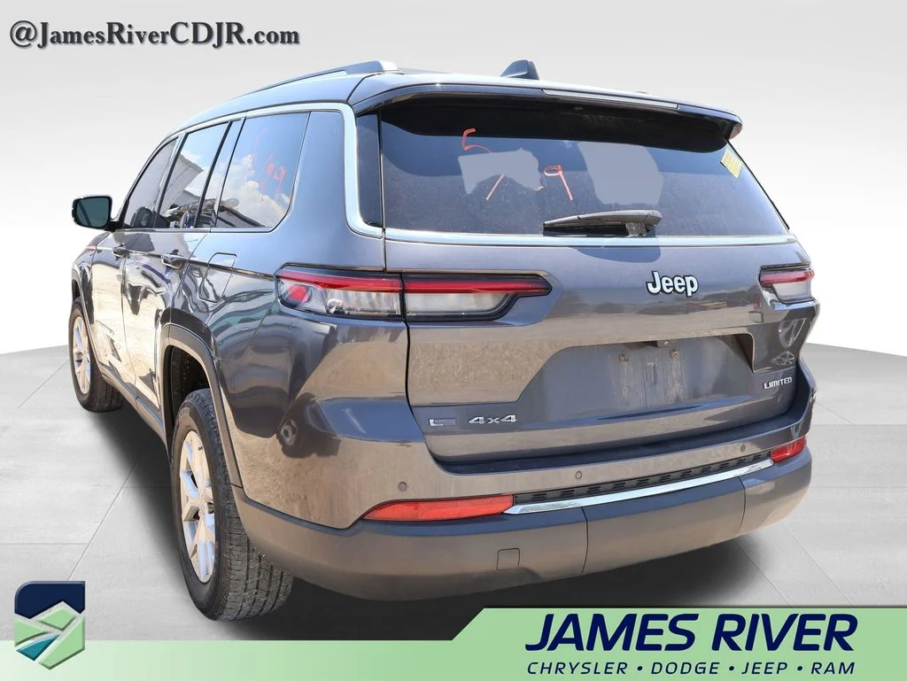 Used 2021 Gray Jeep Limited image 28