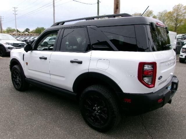 Certified Used 2025 Oxford White Ford Badlands image 8