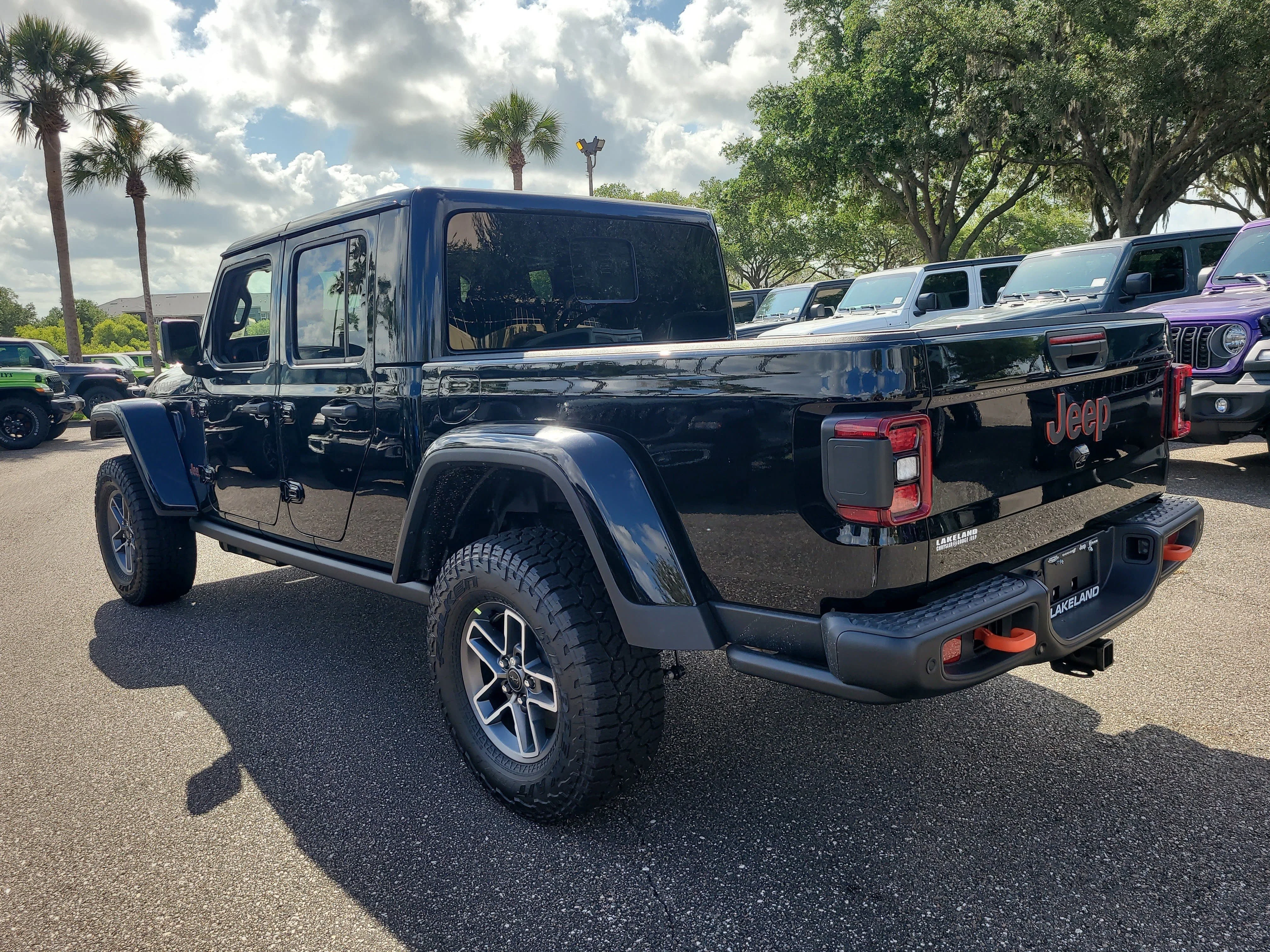 New 2026 Black Clearcoat Jeep Mojave X image 8