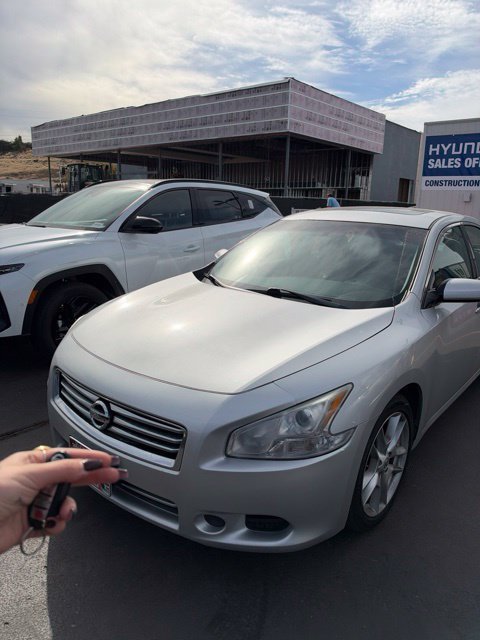 Used 2014 Silver Nissan 3.5 S image 10