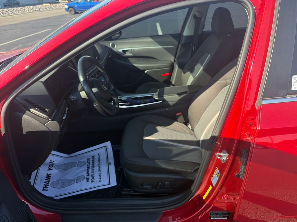 Used 2020 Red Hyundai SEL image 14