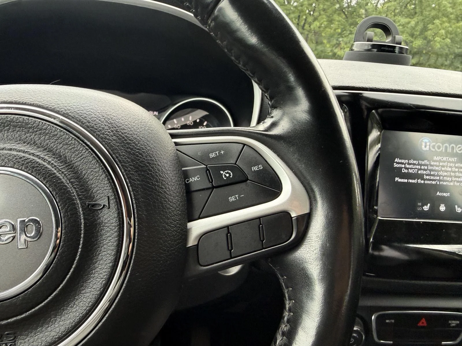 Used 2021 Gy Jeep Altitude image 14