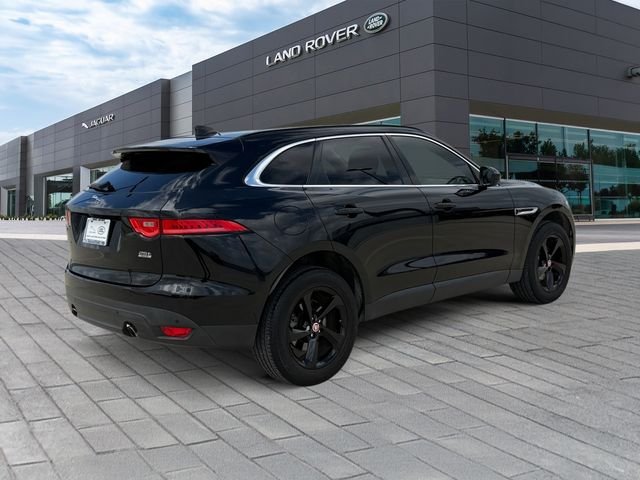 Used 2020  Jaguar 25t Premium image 5