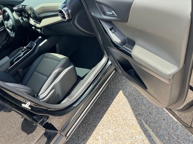 Used 2026 Black Chevrolet LT image 21