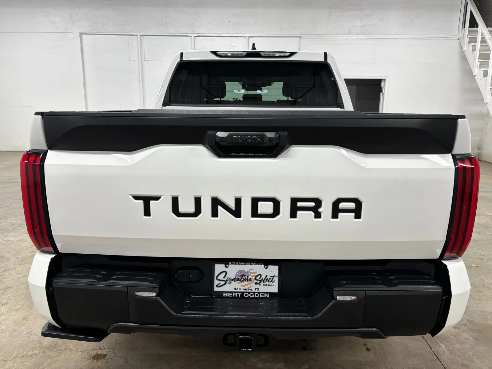 Used 2024 White Toyota SR5 image 5