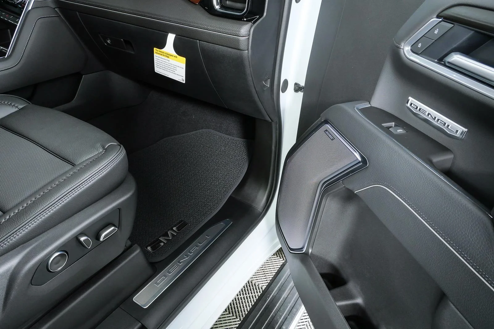 New 2026 Glacier White Tricoat GMC Denali image 26