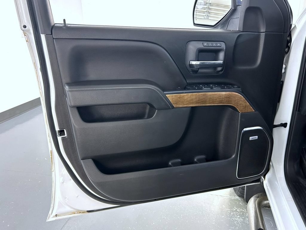 2018 Chevrolet Silverado 1500 LTZ - Photo 10